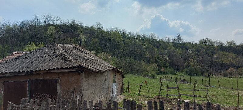 Axintele, Ialomita vand teren intravilan