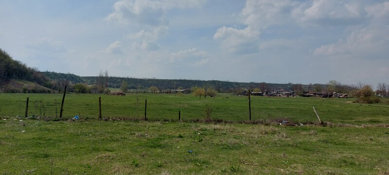 Axintele, Ialomita vand teren intravilan